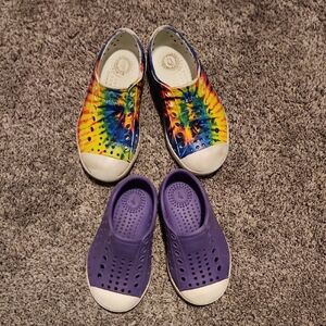Native Kids Tie-Dye and Purple Water Shoes